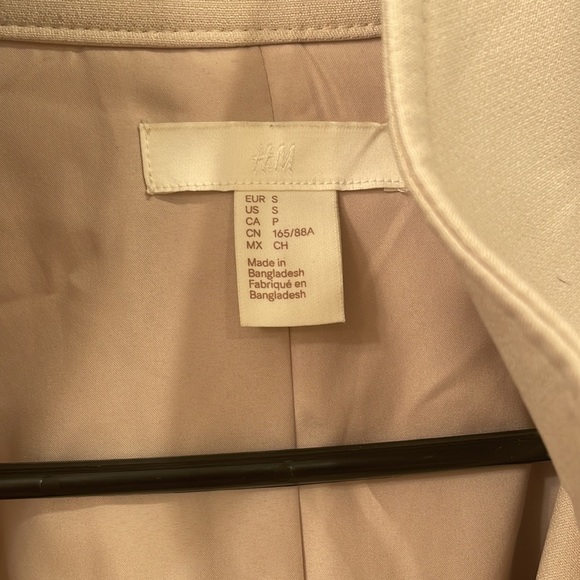 H&M Jacket - Picture 4 of 6